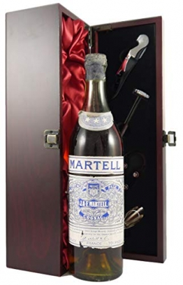 bottling J & F Martell Very Old Pale Cognac (1950's) in einer mit Seide ausgestatetten Geschenkbox. Da zu vier Wein Zubehör, Korkenzieher, Giesser, Kapselabschneider,Weinthermometer, 1 x 700ml - 1