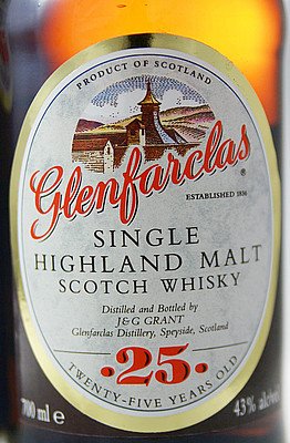 Glenfarclas 25 Years Highland Single Malt Scotch Whisky 43% 0,7l Flasche - 2