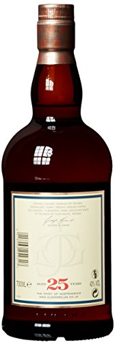 Glenfarclas 25 Years Old mit Geschenkverpackung Whisky (1 x 0.7 l) - 3