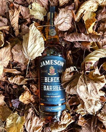 Jameson Black Barrel Irish Whiskey / Blended Irish Whiskey mit Jameson Single Irish Pot Still Whiskeys und seltenem Grain Whiskey / 1 x 0,7 L - 7