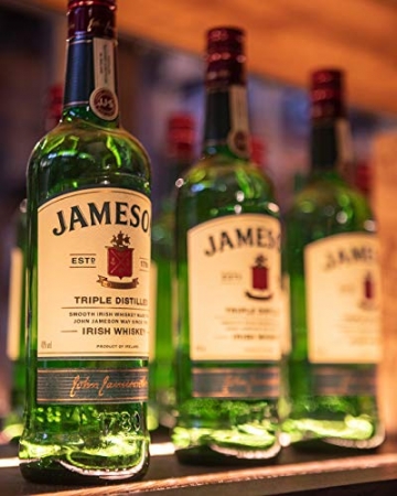 Jameson Irish Whiskey – Blended Irish Whiskey aus feinen, dreifach destillierten Pot Still und Grain Whiskeys – Milder und zeitloser Whiskey aus Irland – 1 x 1 L - 10
