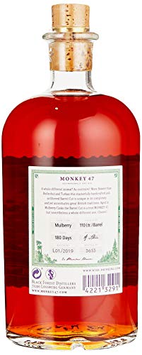 Monkey 47 Barrel Cut Schwarzwald Dry Gin – Fein-süßlicher Gin mit exquisiten Fruchtnoten und milden Röstaromen – Limitierte Auflage in edler Geschenkverpackung – 1 x 0,5 L - 2