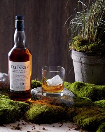 Talisker 10 Jahre Single Malt Scotch Whisky – Weicher, torfiger Whisky aus dem Norden Schottlands, 700ml - 9