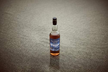 Talisker Skye Single Malt Scotch Whisky - in maritimer Geschenkbox, 0.7l - 7